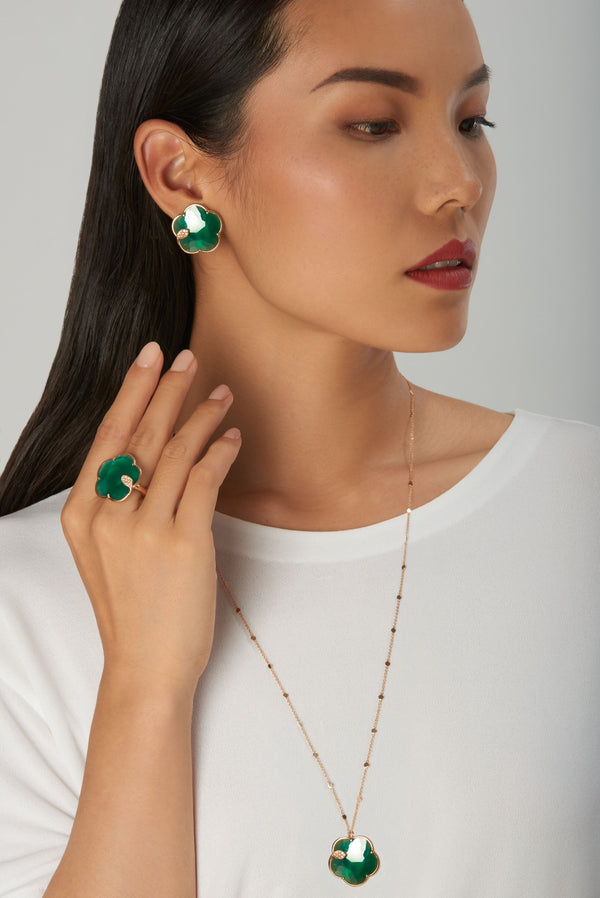Ring, earring and necklace in 18k rose gold with green agate, white and champagne diamonds on model