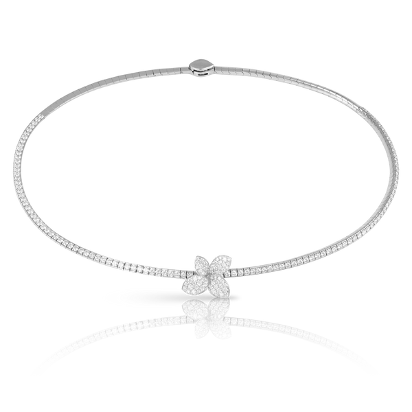 Collier in 18k White Gold with White Diamonds.