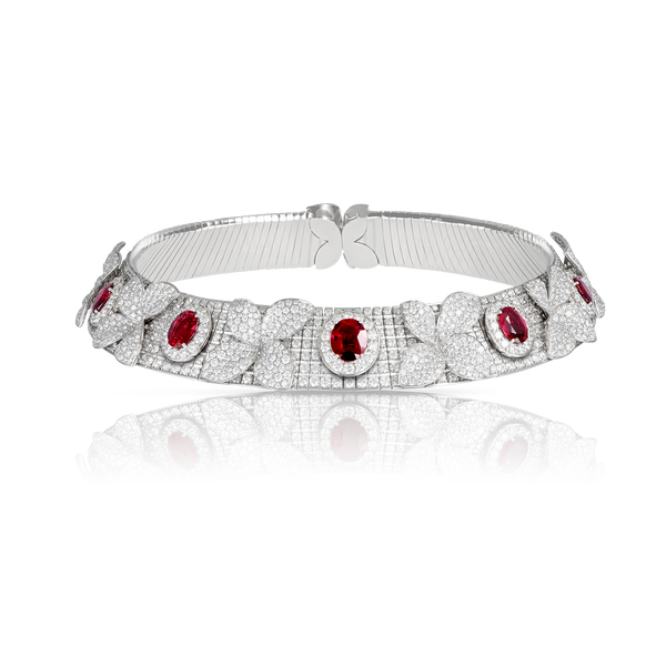 Collier in 18k White Gold with Oval Rubellites and Diamonds.