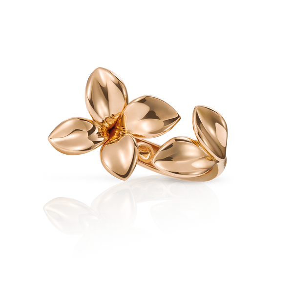 Giardini Segreti Six Leaves Small Flower Ring in 18k Rose Gold.