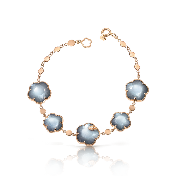 Bracelet in 18k rose gold with blue gemstones and diamonds