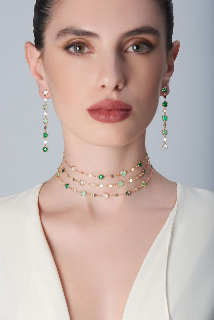 Earrings and necklace in 18k Rose Gold with green gems and Diamond.