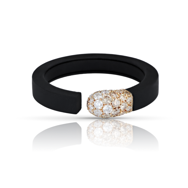 Ring in 18k Rose Gold an Black Titanium with White and Champagne Diamonds.