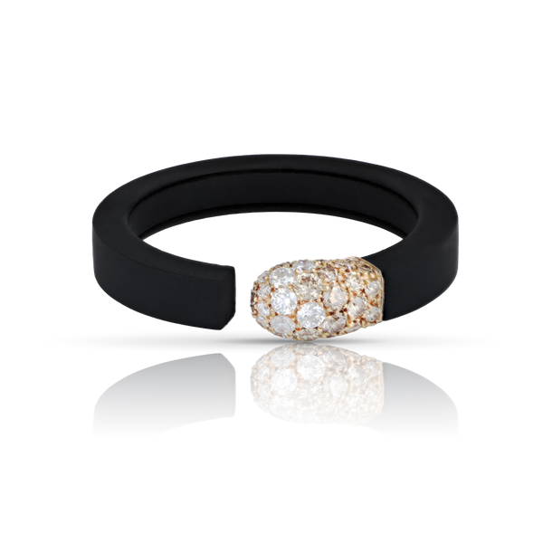 Ring in 18k Rose Gold an Black Titanium with White and Champagne Diamonds.