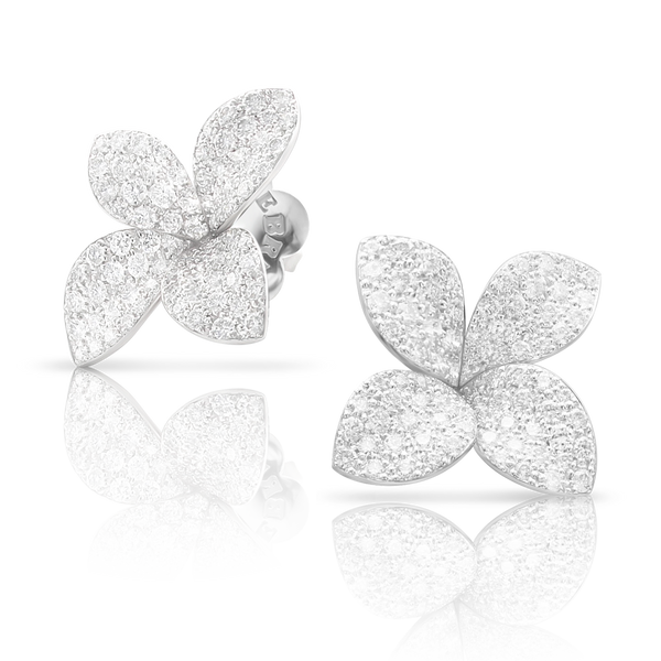 Earrings in 18k White Gold with Diamonds.
