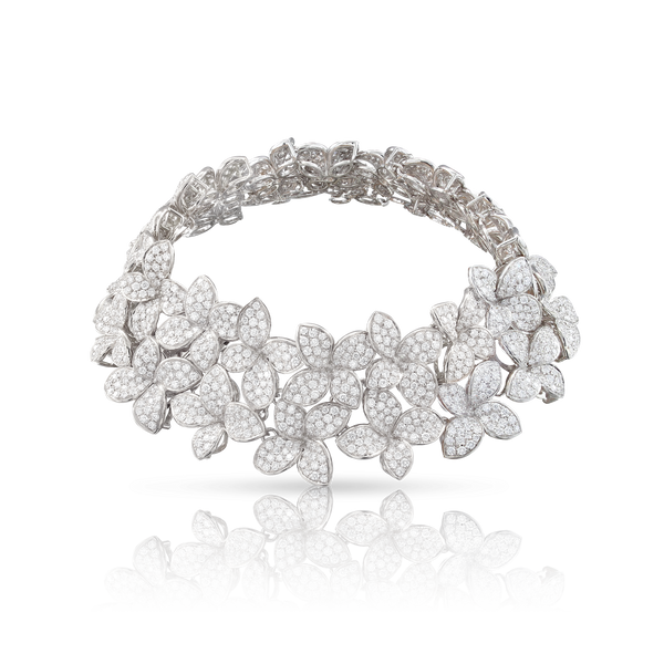 Bracelet in 18k White Gold with Diamonds.