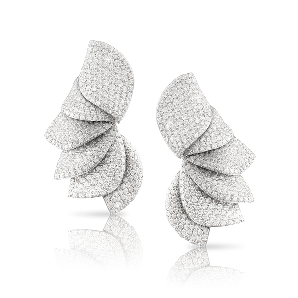 Earrings in 18k White Gold with Diamonds.