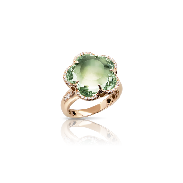 Ring in 18k Rose Gold with Prasiolite and Diamonds.