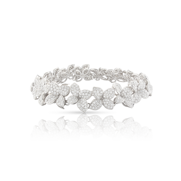 Bracelet in 18k White Gold with Diamonds.