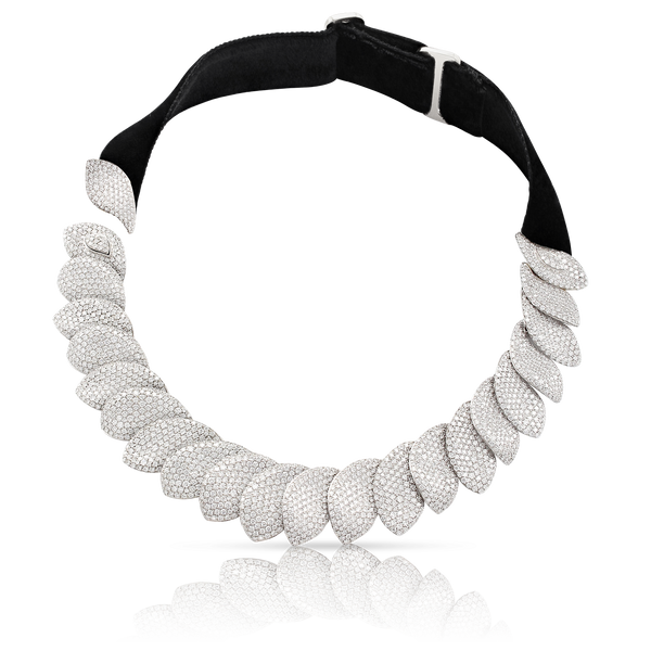 Choker Combination in 18k White Gold and Velvet with Diamonds.