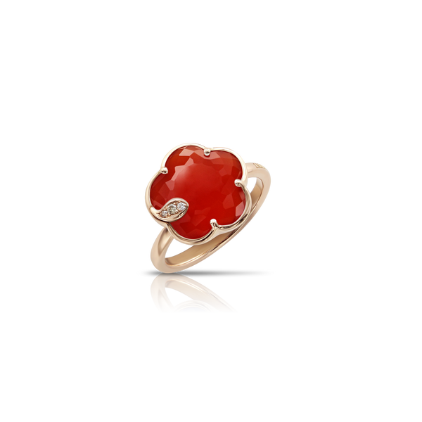 Ring in 18k Rose Gold with Carnelian and Diamonds.