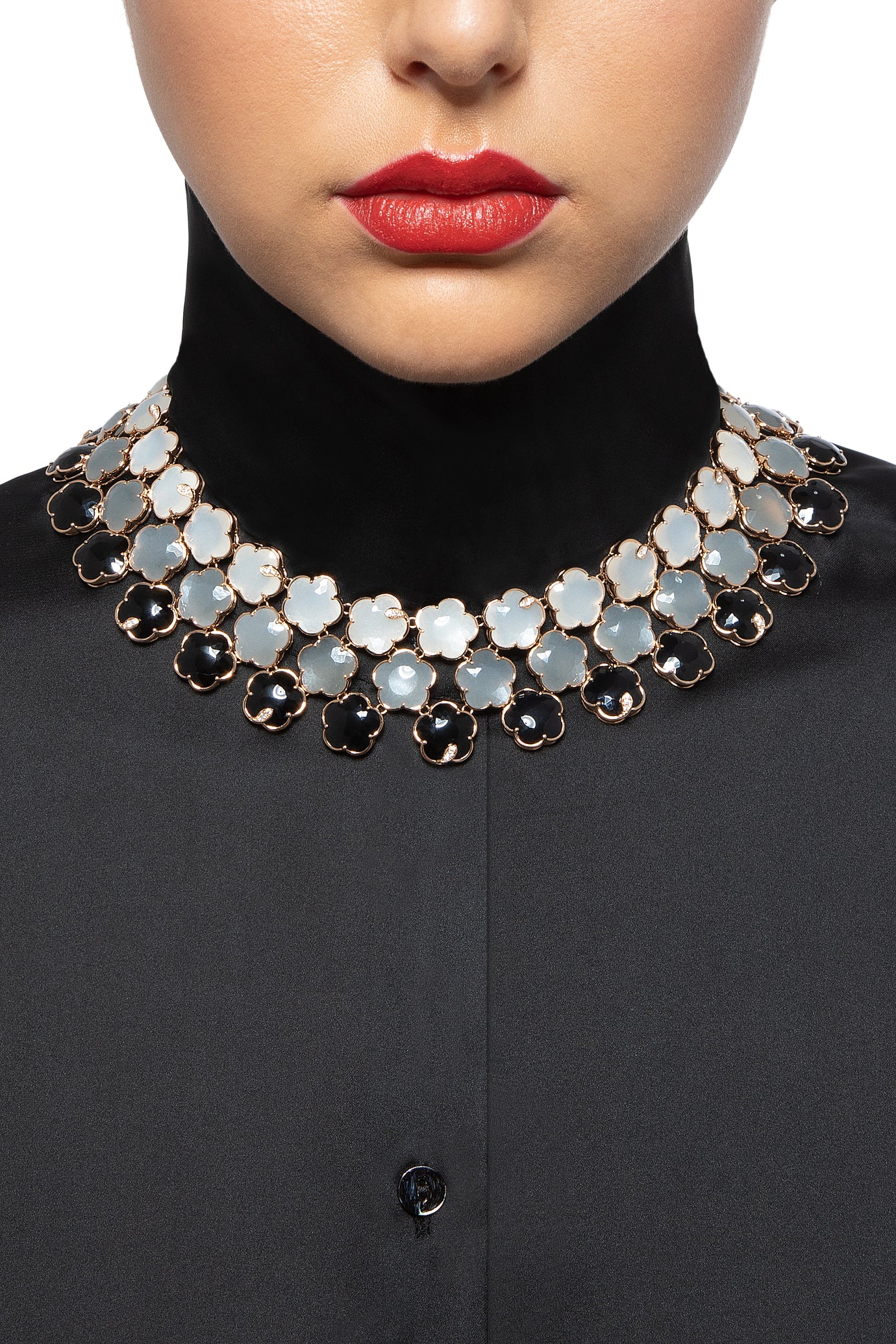 PETIT JOLI BOUQUET LUNAIRE COLLIER