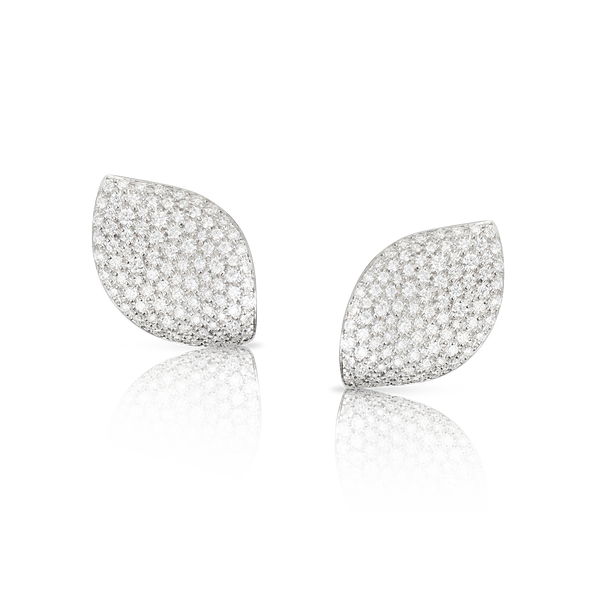 Earrings in 18k White Gold with White Diamonds.